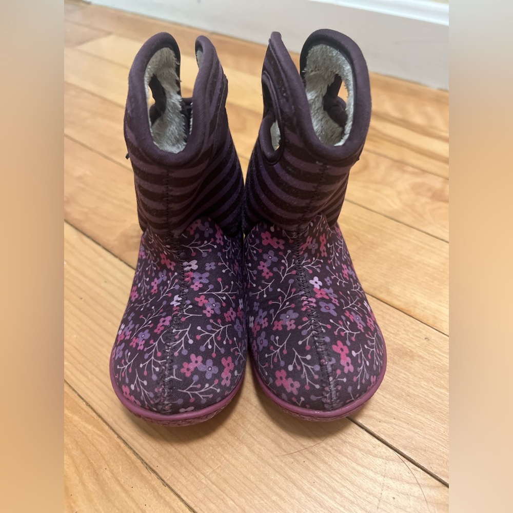 Bogs boot toddler 8 - Picture 2 of 3
